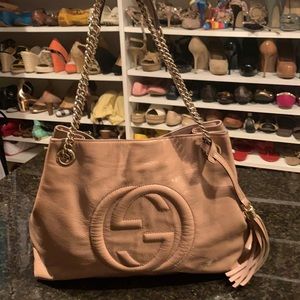 GUCCI Soho Interlocking G Chain Patent Rose Pink